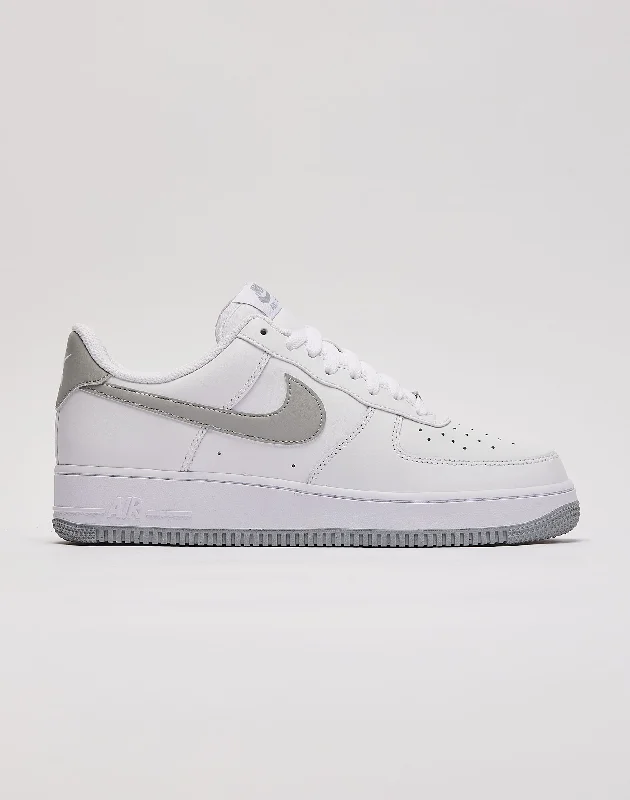 Basketball Shoes For School Teams-Nike Air Force 1 Low '07