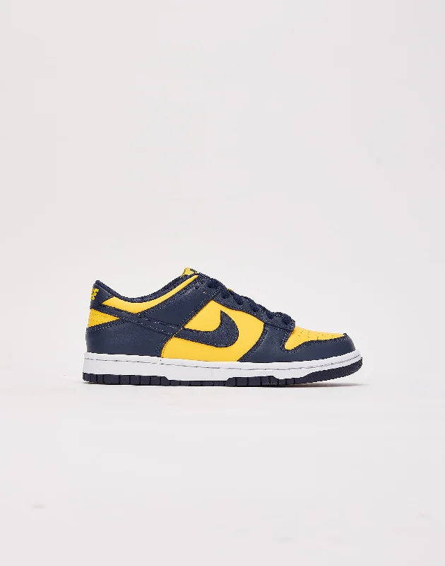 Basketball Shoes With Affordable Prices-Nike Dunk Low Grade-School