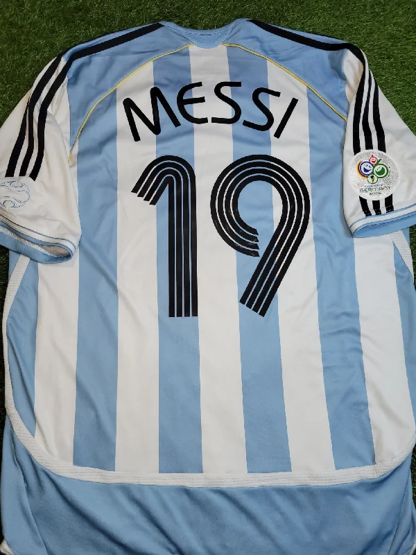 Football Jersey With Dynasty Dreams-Messi Argentina 2006 WORLD CUP Home Soccer Jersey Shirt XL SKU# 739802