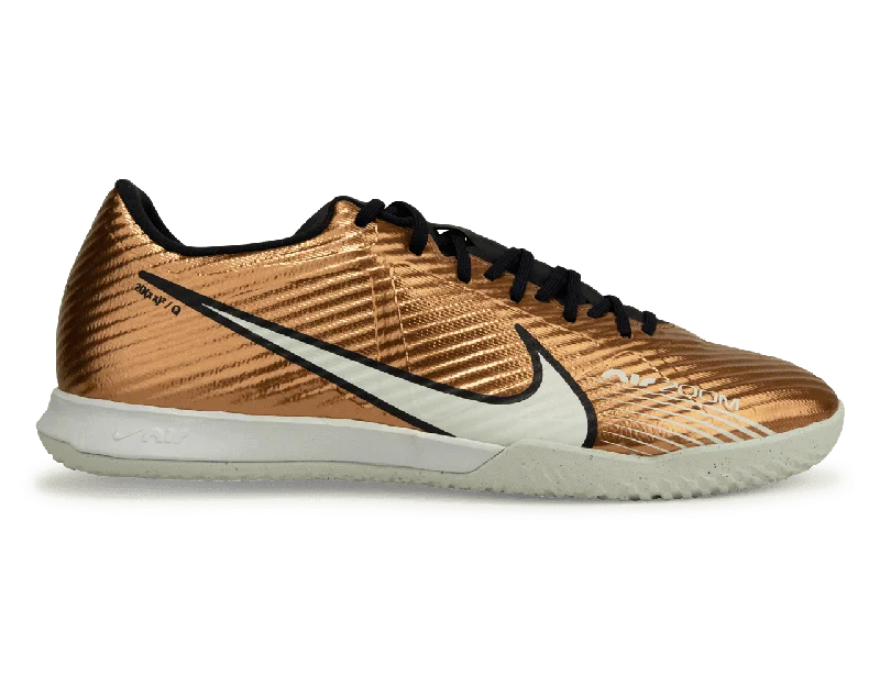 Football Jersey For 90s Nostalgia-Nike Men's Zoom Mercurial Vapor 15 Academy IC Metallic Copper