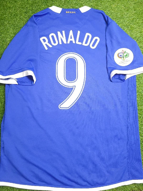 Football Jersey For Collector Trades-Ronaldo Brazil 2006 World Cup Away Soccer Jersey Shirt L SKU# 103890